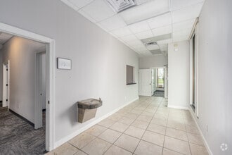 401 W International Speedway Blvd, Daytona Beach, FL à vendre Hall d’entrée- Image 2 de 10