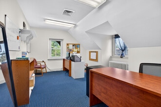 820 E Vernon Rd, Philadelphia, PA for lease Interior Photo- Image 1 of 2