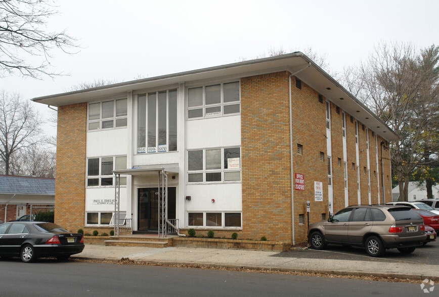 420 Chestnut St, Union Township, NJ for lease - Building Photo - Image 3 of 12