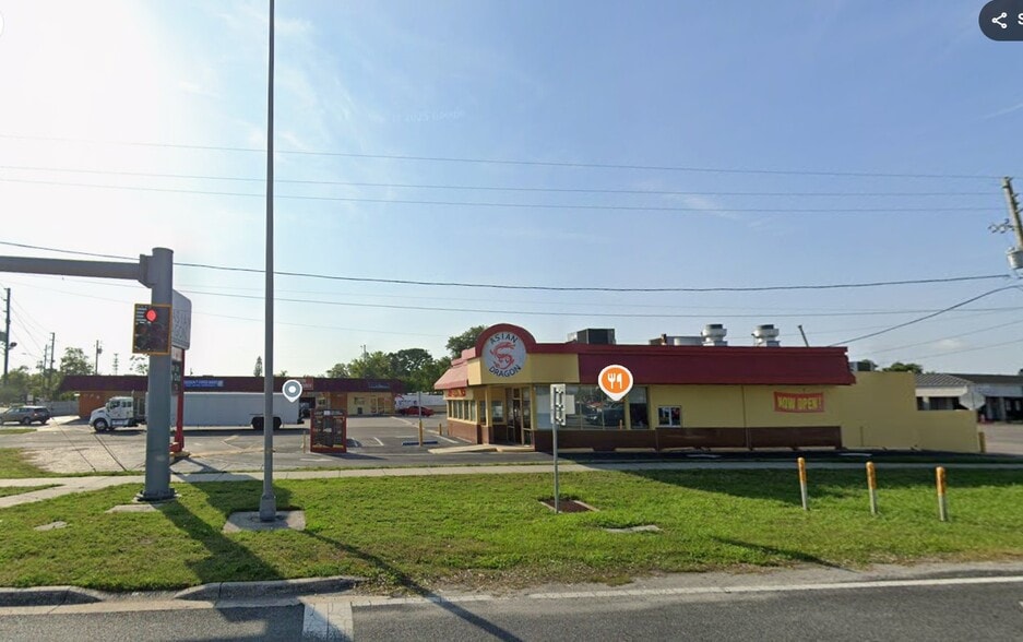 5016 US Highway 19, New Port Richey, FL for lease - Building Photo - Image 2 of 3