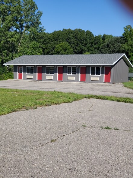 109 S Greenville West Dr, Greenville, MI for sale - Building Photo - Image 1 of 5