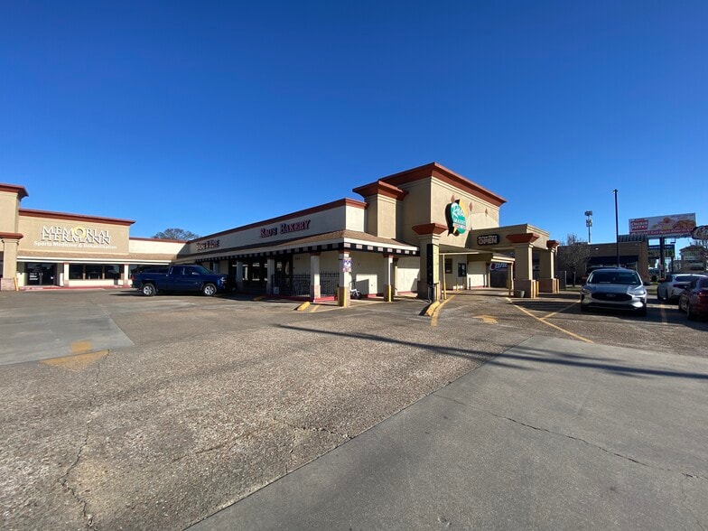 3504 Highway 365, Nederland, TX for lease - Building Photo - Image 2 of 30