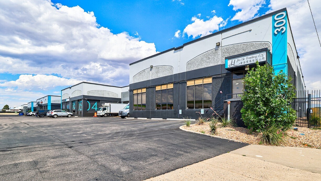 3700 Havana St, Denver, CO for lease Interior Photo- Image 1 of 3