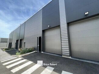 Plus de détails pour 73 Route De Corbas, Vénissieux - Flex à vendre