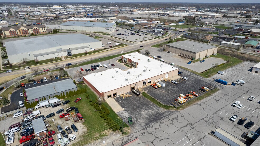 417-445 Fernhill Ave, Fort Wayne, IN à louer - Photo du bâtiment - Image 2 de 3