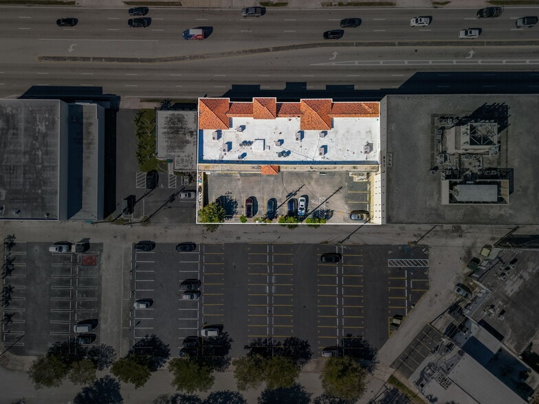 430 S Dixie Hwy, Miami, FL for lease - Building Photo - Image 2 of 52