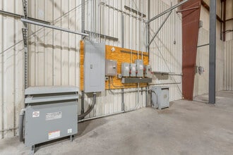 1004 N Victor Ave, Tulsa, OK for lease Building Photo- Image 2 of 12