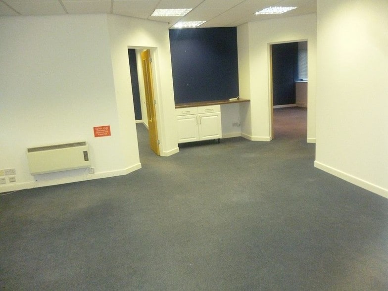 Millennium Way, Derby for lease - Interior Photo - Image 2 of 4