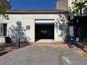 Boulevard Rabelais, Saint-Maur-des-Fossés for lease Building Photo- Image 1 of 6