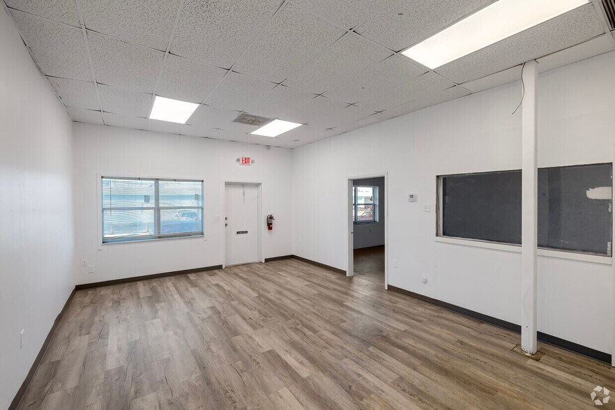 400-650 NE 27th St, Pompano Beach, FL à louer - Photo intérieure - Image 3 de 7