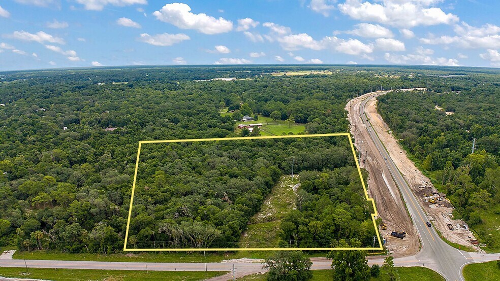 5619 US Hwy 17, De Leon Springs, FL à vendre - Photo du bâtiment - Image 3 de 14