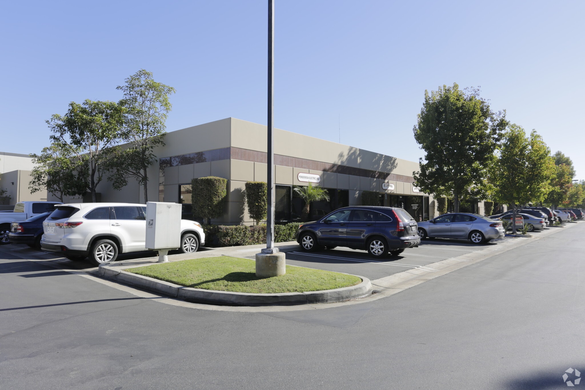 17155 Von Karman Ave, Irvine, CA for lease Primary Photo- Image 1 of 11