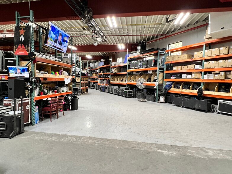 15 Dock St, Mount Vernon, NY à louer - Photo du bâtiment - Image 2 de 12