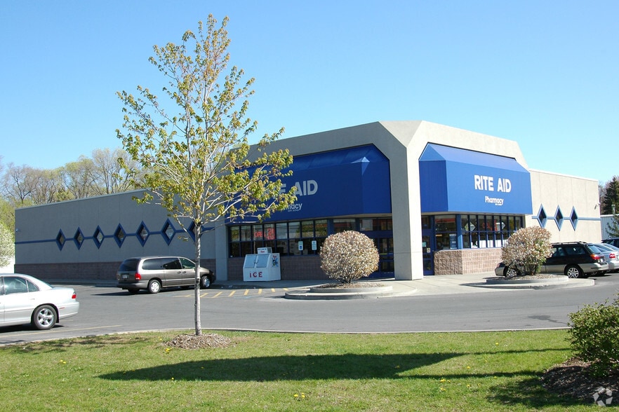 1863 Central Ave, Albany, NY for lease - Building Photo - Image 2 of 3