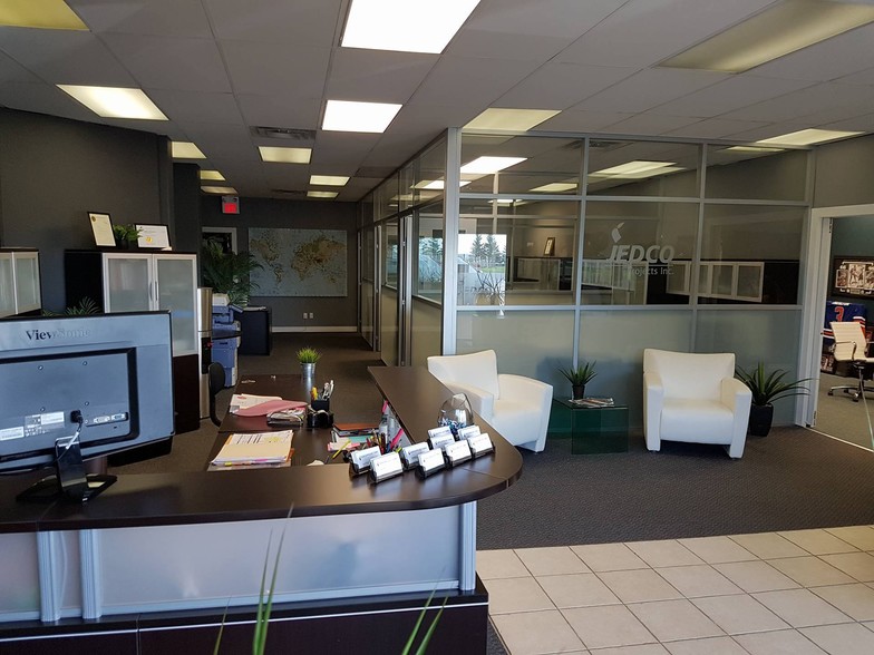 4906-5000 50 Av, Beaumont, AB for lease - Building Photo - Image 3 of 7