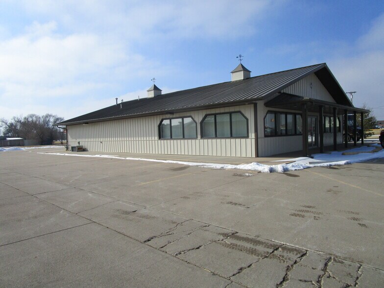 2006 E Schulman Ave, Garden City, KS à louer - Photo du bâtiment - Image 3 de 19