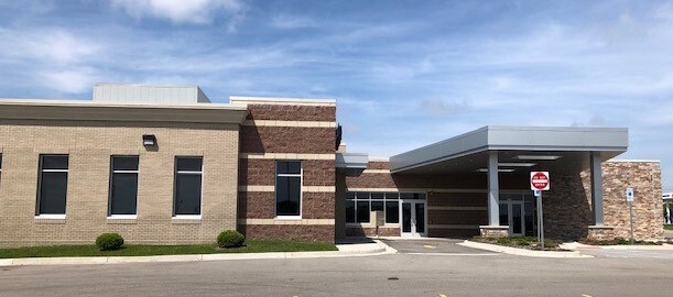 5140 Coolidge Hwy, Royal Oak, MI for lease - Building Photo - Image 3 of 12