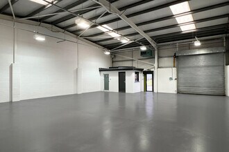 Colvilles Park, East Kilbride for lease Interior Photo- Image 1 of 4