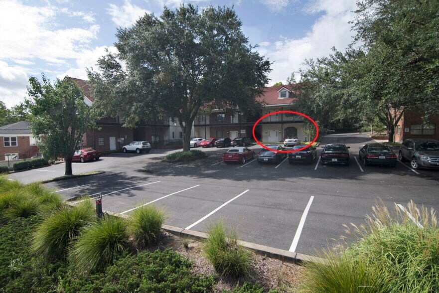 545 E Tennessee St, Tallahassee, FL for lease - Building Photo - Image 2 of 3