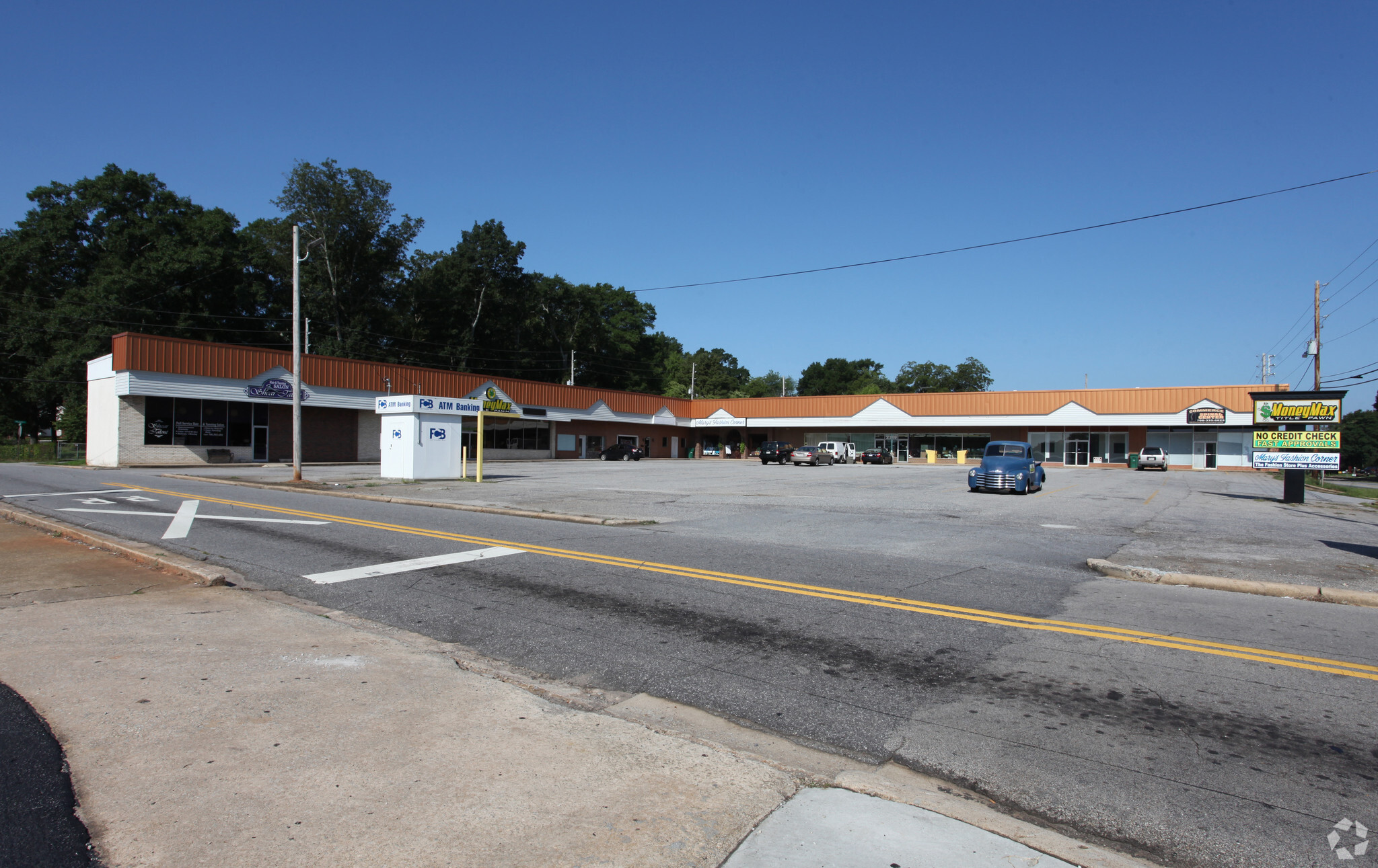 2305 N Elm St, Commerce, GA for sale Primary Photo- Image 1 of 1