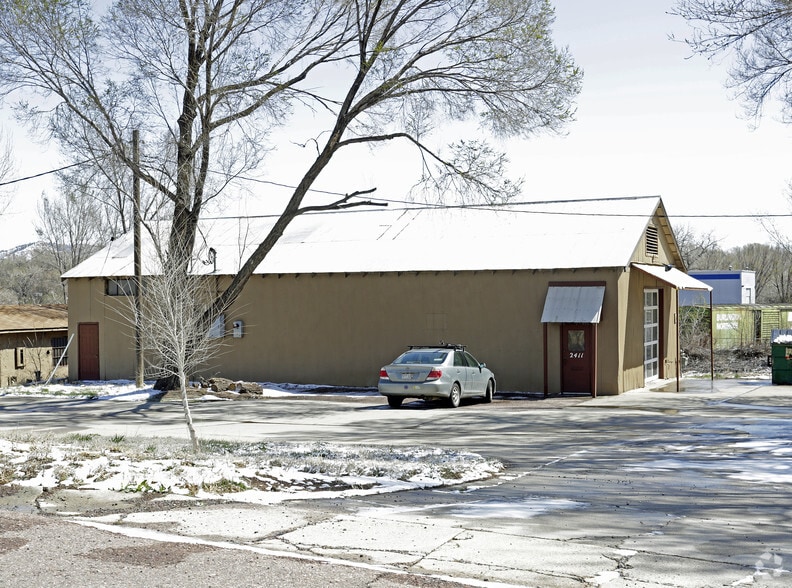 2411 Sinton Rd, Colorado Springs, CO for lease - Primary Photo - Image 1 of 3