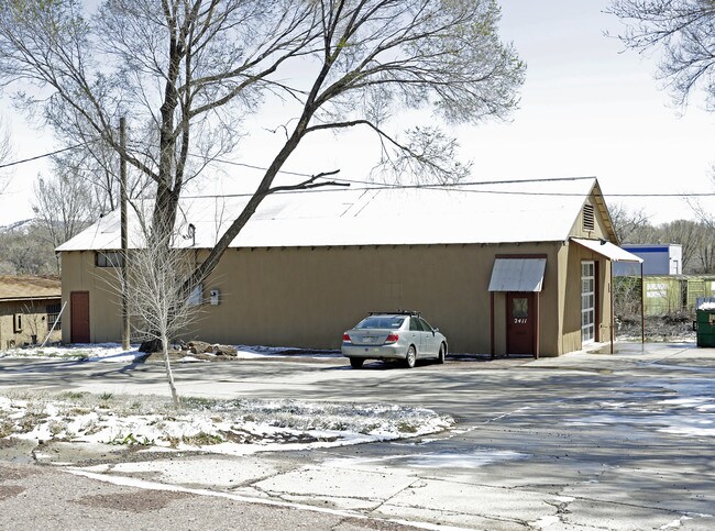 Plus de détails pour 2411 Sinton Rd, Colorado Springs, CO - Industriel à louer