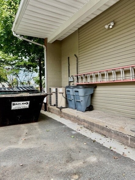 401 Kinderkamack Rd, Oradell, NJ for lease - Building Photo - Image 3 of 4