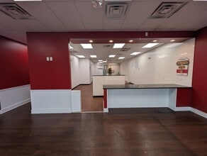 3715 Patriot Way, Wilmington, NC for lease Interior Photo- Image 2 of 5