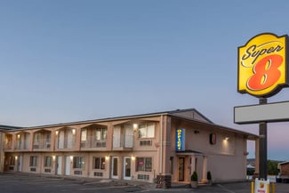 Plus de détails pour 1710 Harrison Dr, Evanston, WY - Services hôteliers à vendre