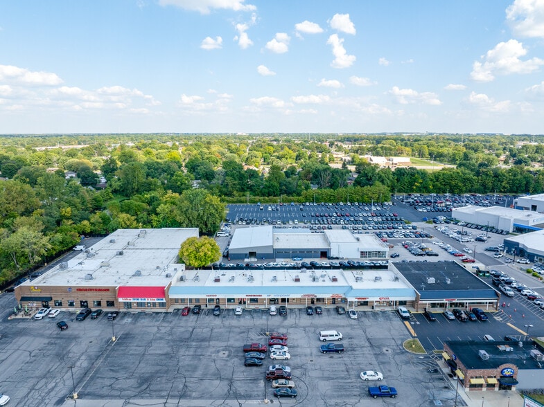 8245-8335 S US Highway 31, Indianapolis, IN for sale - Building Photo - Image 2 of 5