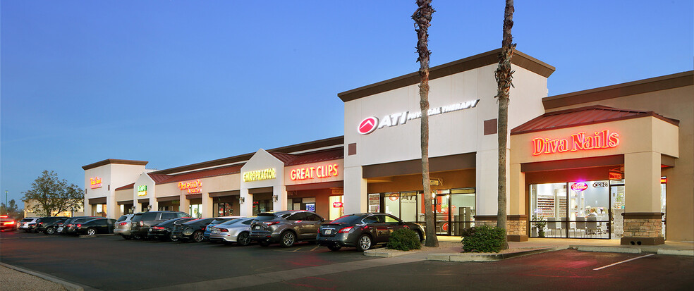 6321 E Greenway Rd, Scottsdale, AZ for lease - Building Photo - Image 3 of 11