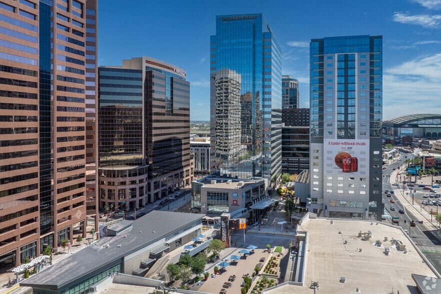 1 E Washington St, Phoenix, AZ for lease - Building Photo - Image 3 of 17