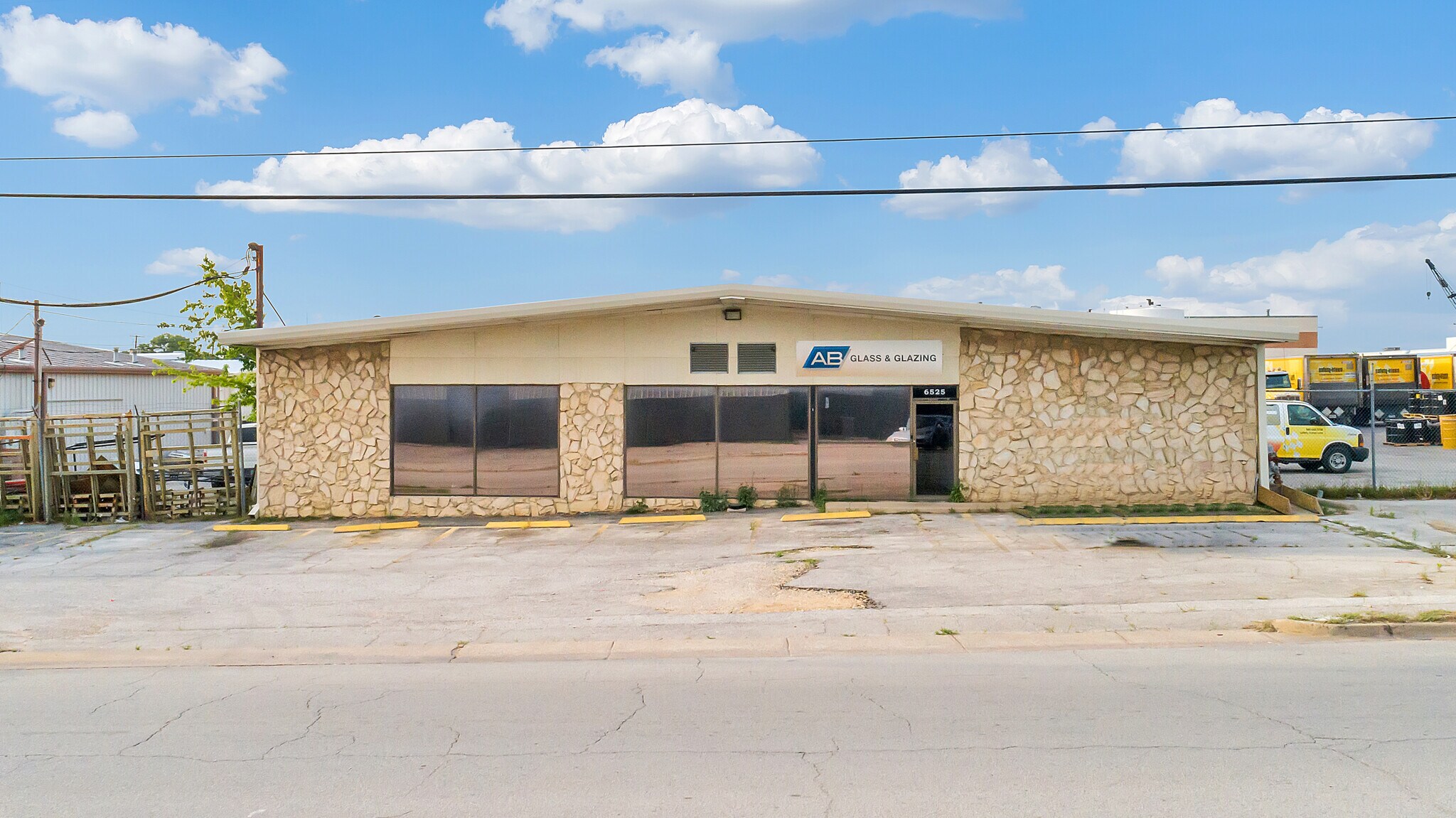 6525 Midway Rd, Haltom City, TX for lease Building Photo- Image 1 of 11