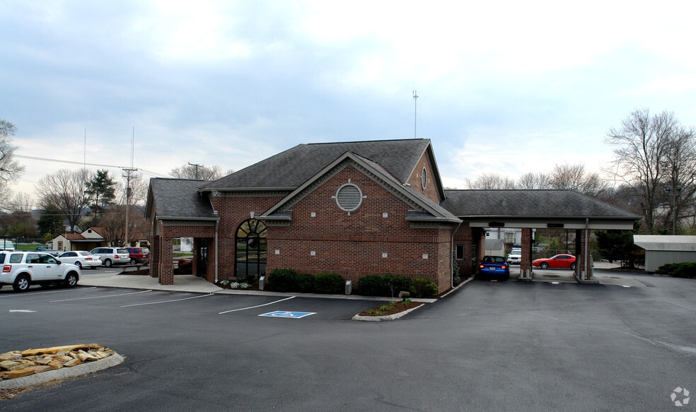 5201 Schubert Rd, Knoxville, TN for lease - Building Photo - Image 2 of 2