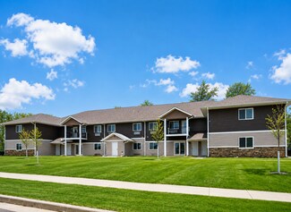 Plus de détails pour 102 Ridge Rd, Osceola, WI - Multi-résidentiel à vendre