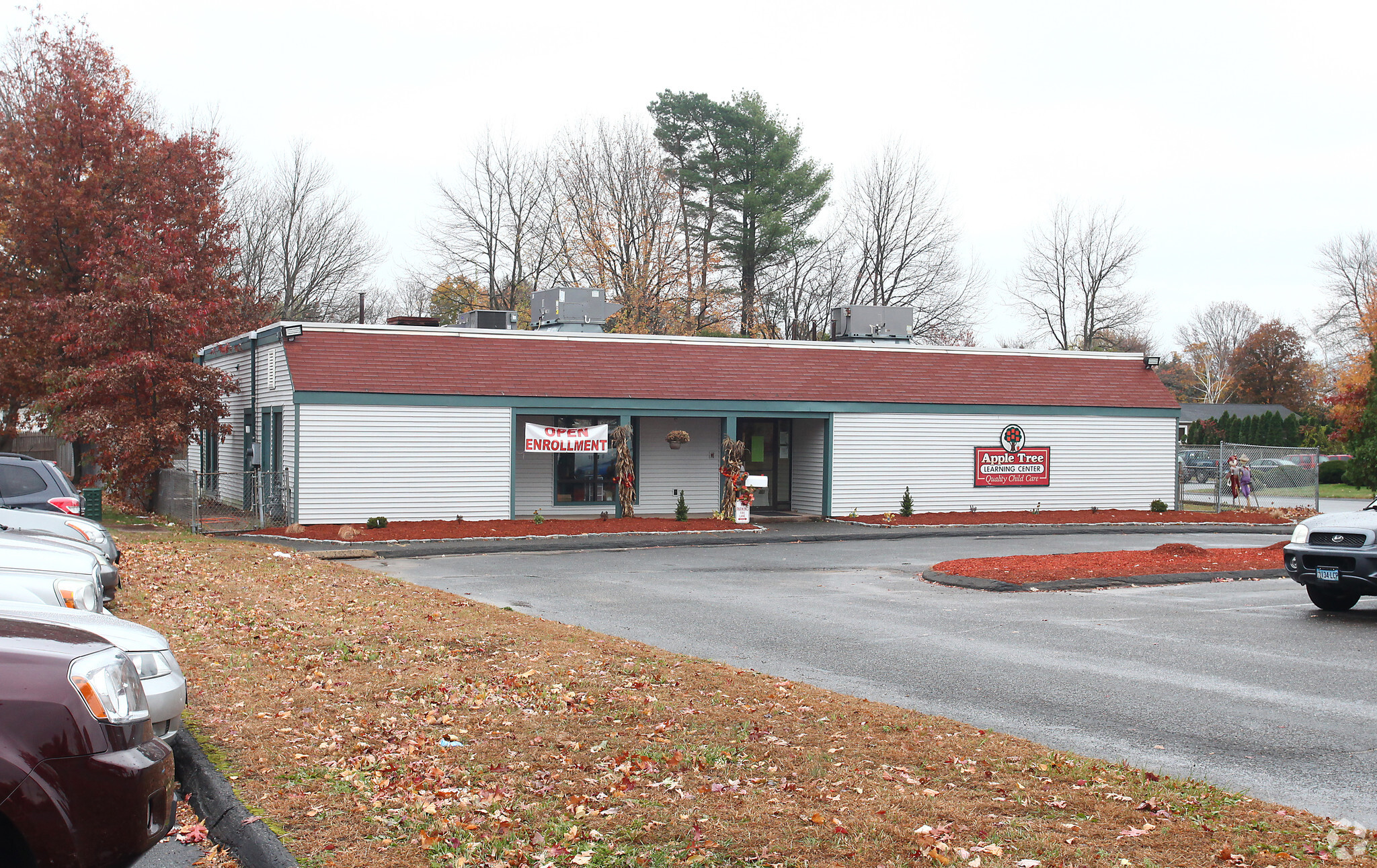 115 A Elm St, Enfield, CT à vendre Photo principale- Image 1 de 1