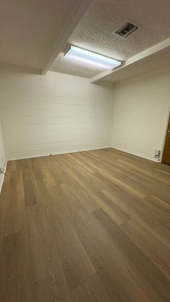 345 W Foothill Blvd, Glendora, CA for lease - Building Photo - Image 2 of 4
