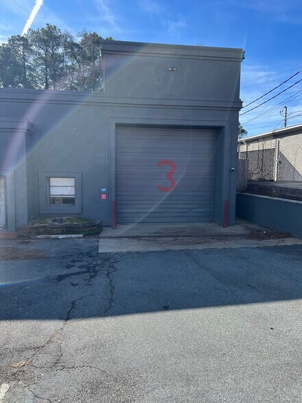 130 SE Dodd St, Marietta, GA à louer - Photo du bâtiment - Image 3 de 7