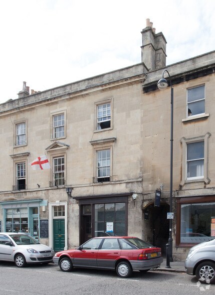 33 Walcot St, Bath à louer - Photo principale - Image 1 de 2