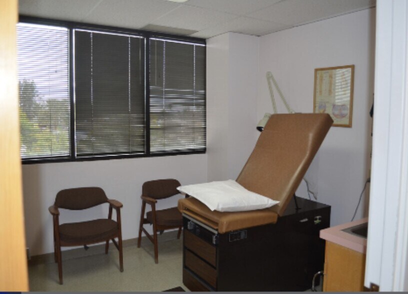 1205 Garces Hwy, Delano, CA à vendre - Photo intérieure - Image 2 de 4