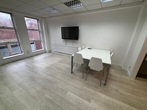 20 King St, Maidenhead à louer Photo intérieure- Image 1 de 5