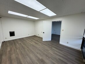 2534-2544 Seaboard Ave, San Jose, CA à louer Photo intérieure- Image 2 de 10