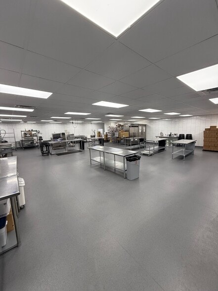 117 Austin St, Garland, TX à vendre - Photo intérieure - Image 2 de 14