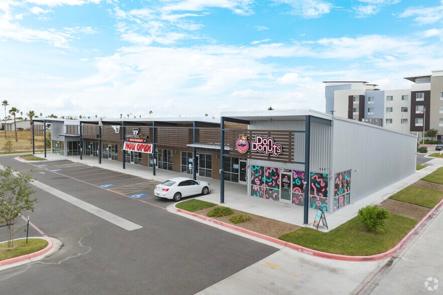 500 W Trenton Rd, Edinburg, TX for lease - Building Photo - Image 3 of 8