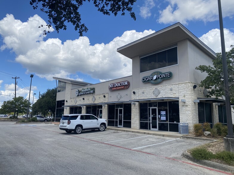 19186 Huebner Rd, San Antonio, TX for lease - Building Photo - Image 2 of 8