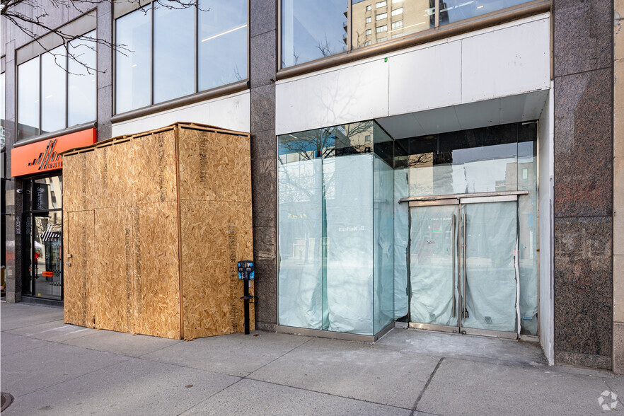 1370-1384 Rue Sainte-Catherine O, Montréal, QC for lease - Building Photo - Image 2 of 4