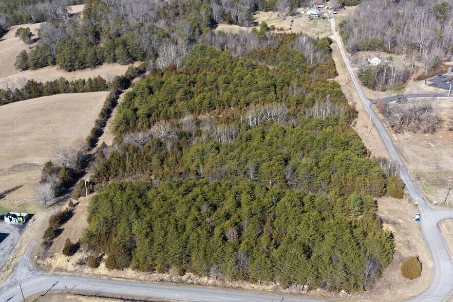 0 Erin Ln, Bulls Gap, TN à vendre - Photo du bâtiment - Image 3 de 10