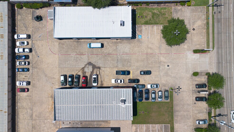 12641 Westheimer Rd, Houston, TX à vendre - Photo du bâtiment - Image 2 de 13