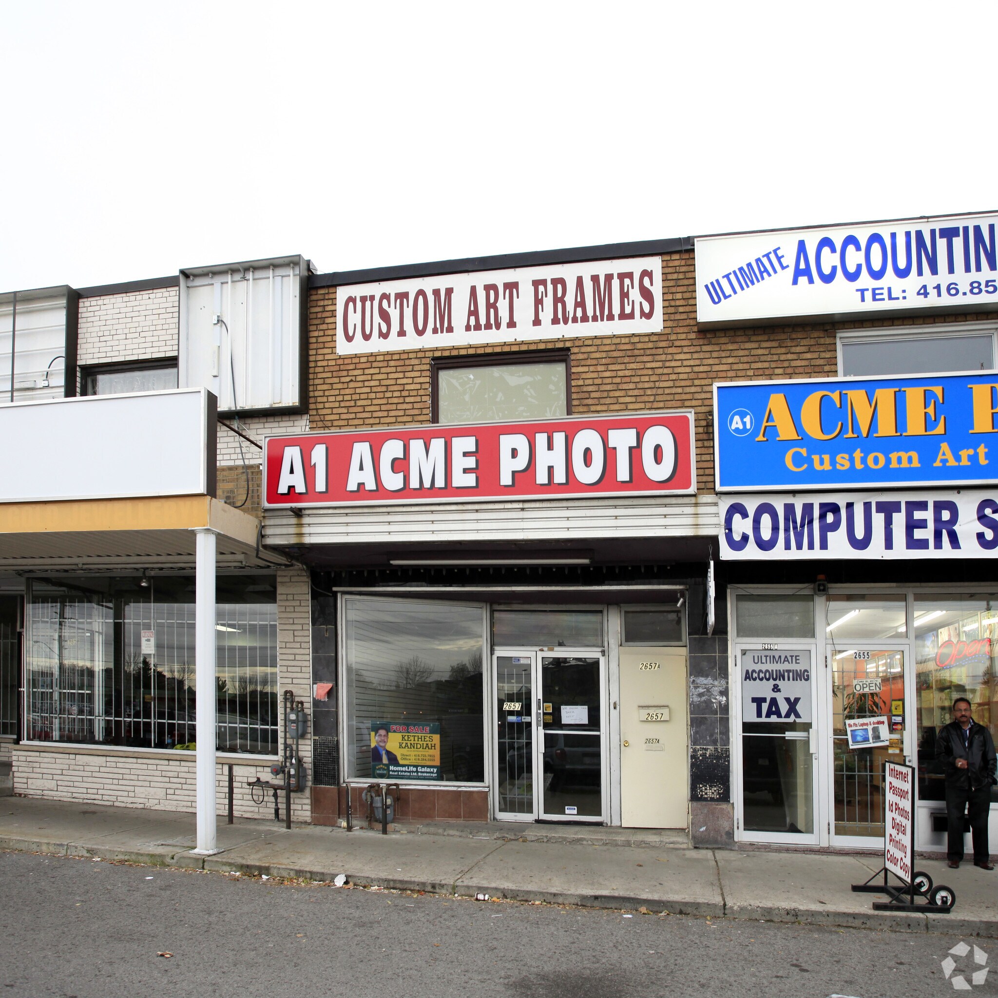 2657 Eglinton Ave E, Toronto, ON for sale Primary Photo- Image 1 of 1