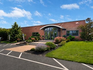 Plus de détails pour 101 Friends Ln, Newtown, PA - Flex à vendre
